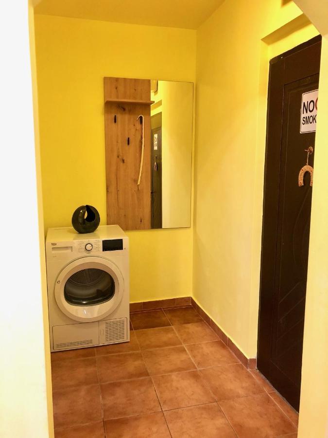 公寓 Cozy And Clean Apartment, Near National Arena *